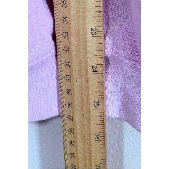 “Have a Holly Dolly Christmas” Light Pink Crewneck Holiday Sweatshirt Medium - Picture 8 of 11